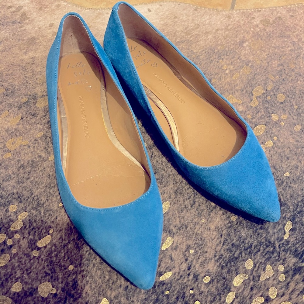 Bright Blue 💙 Banana Republic Pointed Flats 🥿
